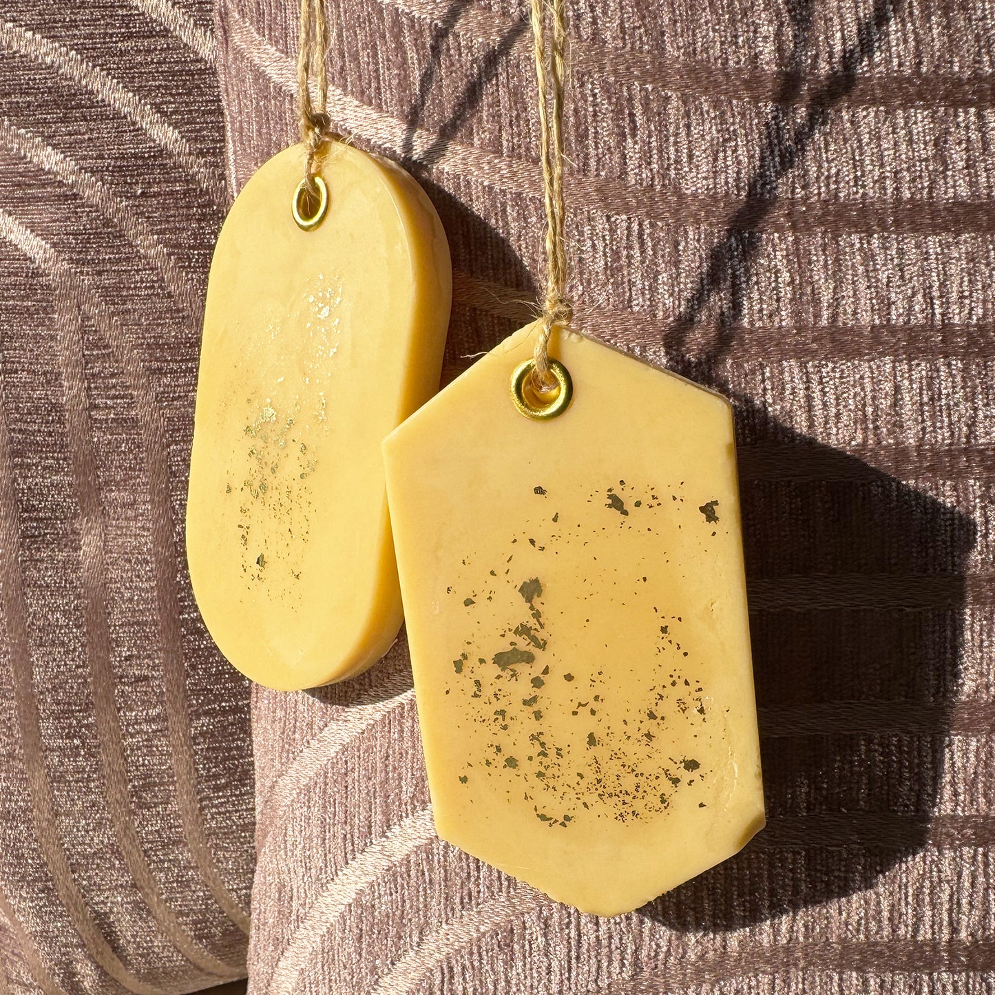 Tabac & Musk Wax Tablet (Set of 2)
