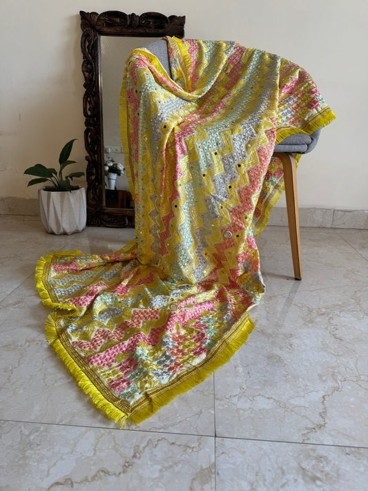 Lemon Yellow Zigzag Pattern Phulkari Dupatta