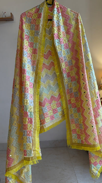 Lemon Yellow Zigzag Pattern Phulkari Dupatta
