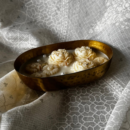 Golden Boat Urli Candle - Tuberose & Sandalwood